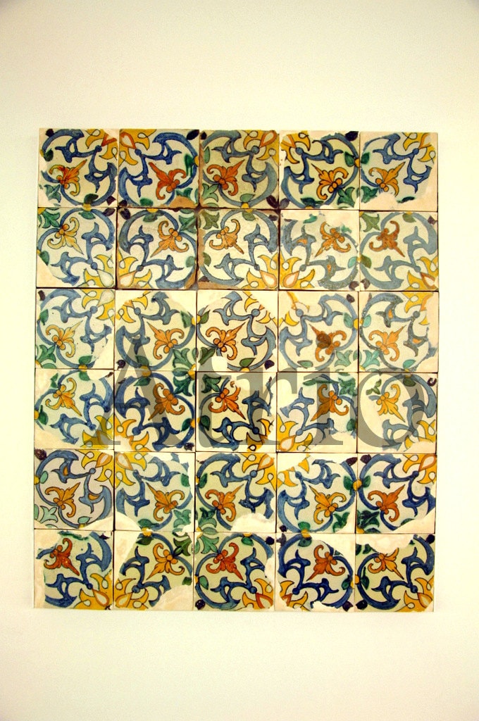 Stud Earrings Portugal Tile Antique Azulejo  COIMBRA 1590, Se de Coimbra SOLID Stainless Steel Gift Boxed Ships from USA  473 Gold Tone
